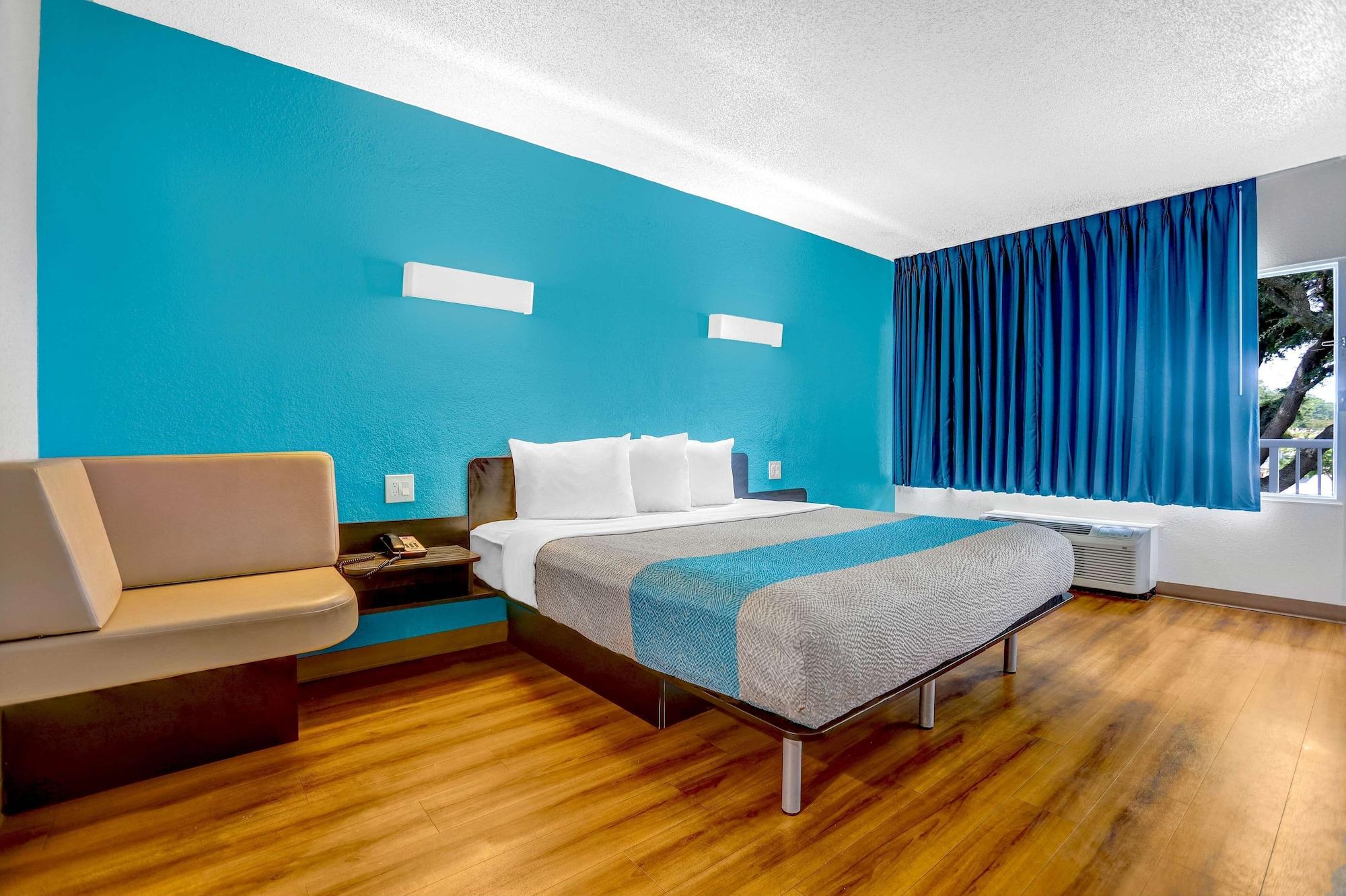 Motel 6-Jacksonville, Nc Eksteriør bilde
