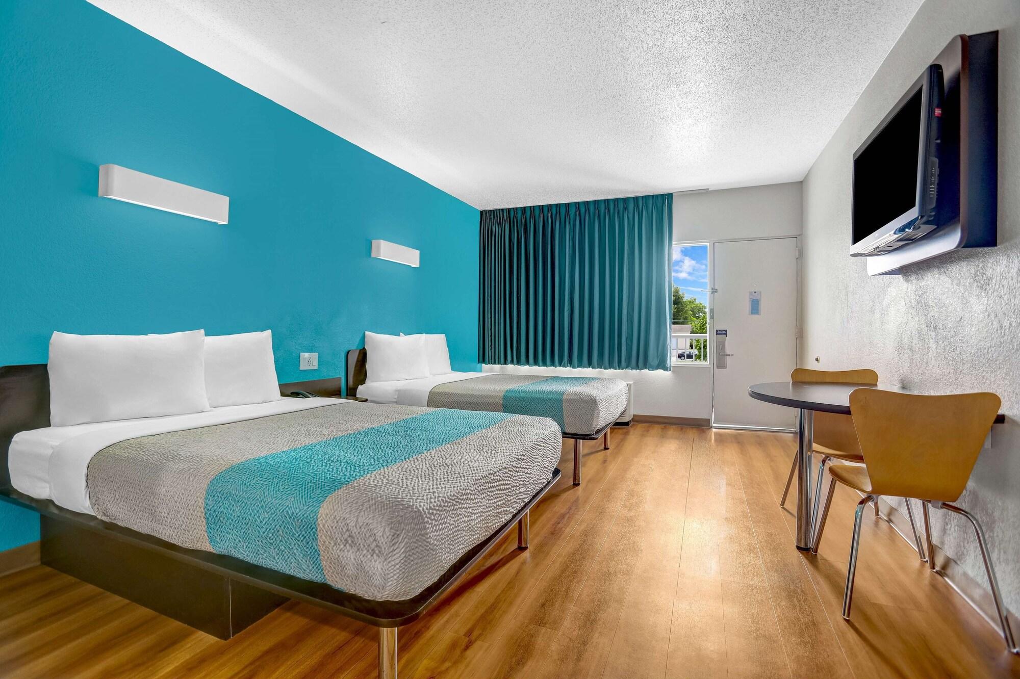 Motel 6-Jacksonville, Nc Eksteriør bilde