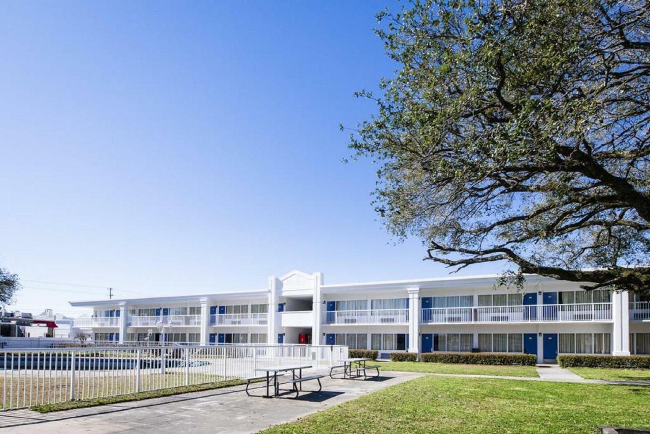 Motel 6-Jacksonville, Nc Eksteriør bilde