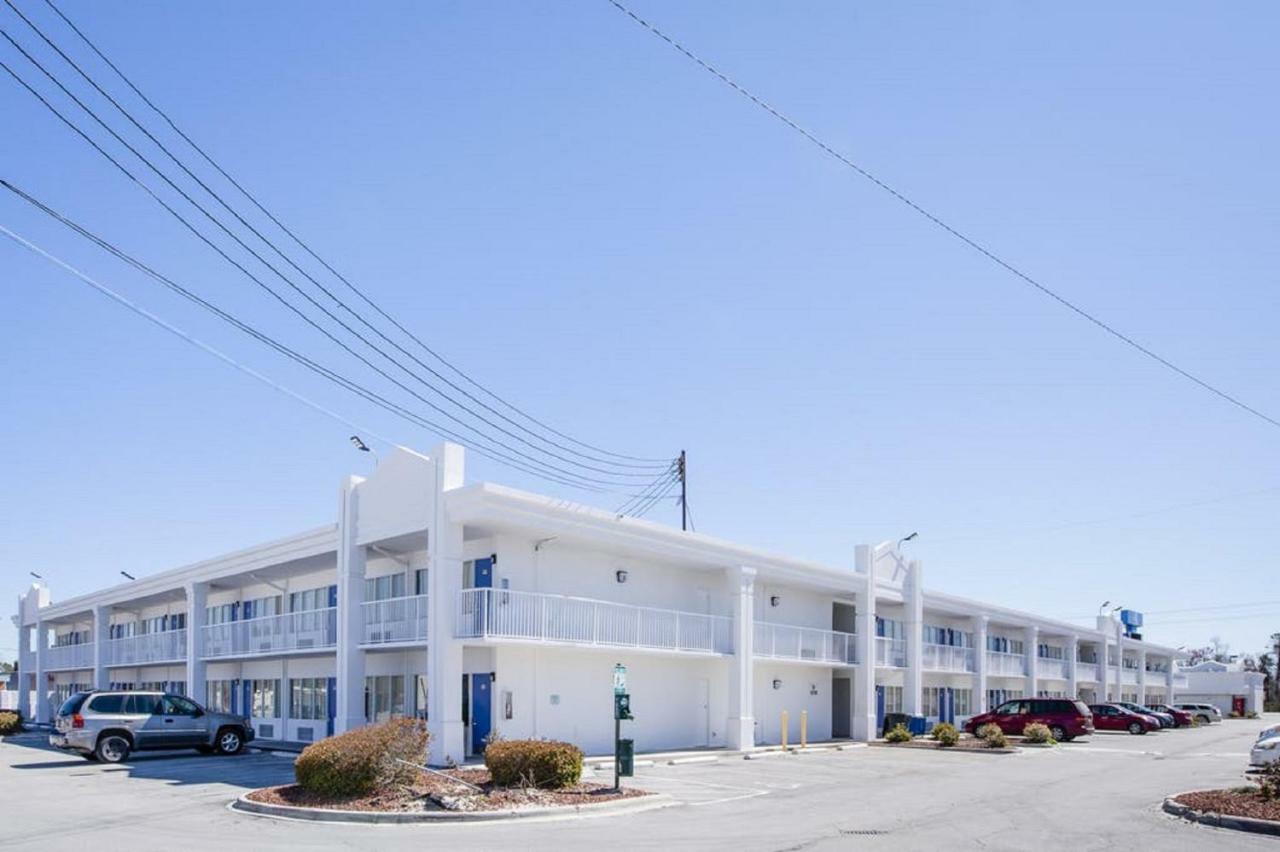 Motel 6-Jacksonville, Nc Eksteriør bilde